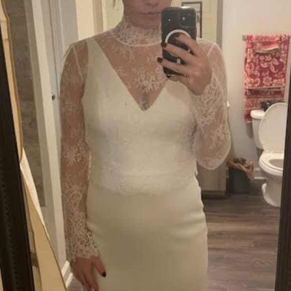 High Neck Wedding Topper - Picture 1 of 4